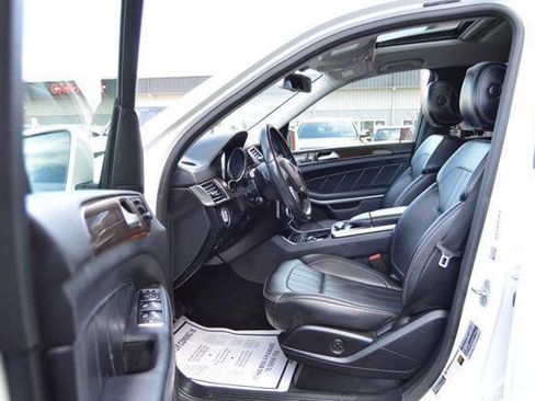 Used 2014 Mercedes-Benz GL 450 GL 450 4MATIC AWD 4dr SUV image 11