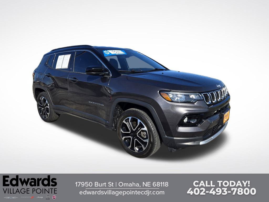 Used 2023 Jeep Compass Limited AWD/4WD image 1