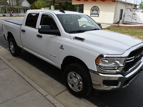 Used 2020 RAM 3500 Tradesman image 43