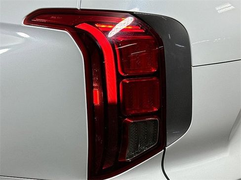 Used 2020 Hyundai Palisade SEL w/ Convenience Package image 35