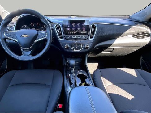 Used 2024 Chevrolet Malibu LT FWD image 16