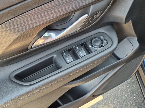 Certified 2022 GMC Terrain SLE w/ Driver Convenience Package FWD image 22