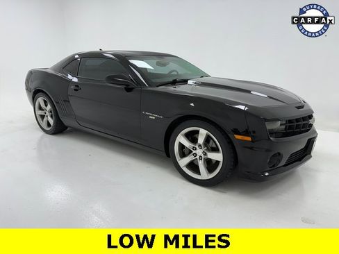 Used 2011 Chevrolet Camaro SS image 1