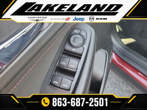 Used 2022 Chevrolet TrailBlazer RS w/ Technology Package FWD image 15