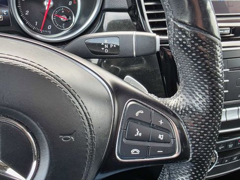 Used 2019 Mercedes-Benz GLS 450 4MATIC image 41