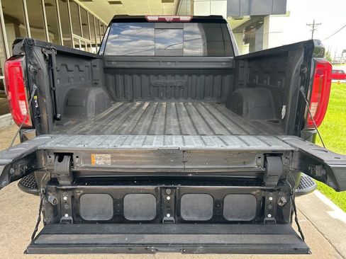 Used 2020 GMC Sierra 1500 AT4 w/ AT4 Premium Package AWD/4WD image 12