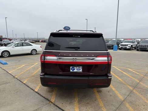 Used 2019 Lincoln Navigator L Reserve image 6