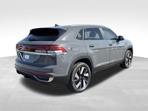 New 2026 Volkswagen Atlas Cross Sport SE FWD image 5