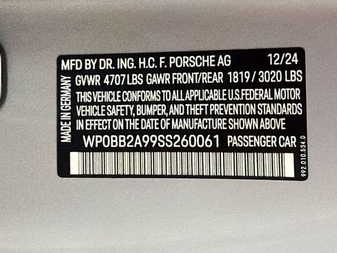 Certified 2025 Porsche 911 Targa 4 GTS AWD/4WD image 33