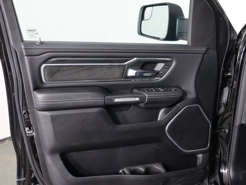 Used 2023 RAM 1500 Laramie AWD/4WD image 13