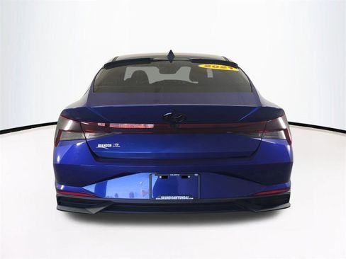Used 2021 Hyundai Elantra SEL w/ Convenience Package image 6
