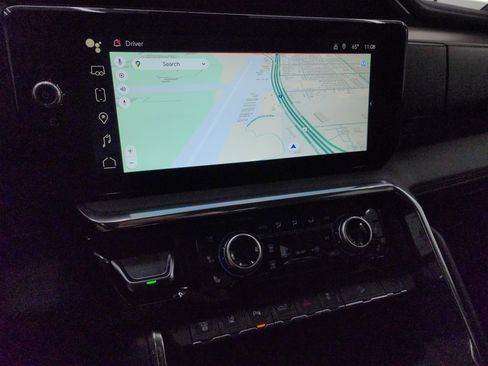 Used 2024 GMC Sierra 2500 Denali w/ Denali Reserve Package image 11