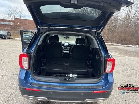Used 2022 Ford Explorer XLT w/ Equipment Group 202A image 26