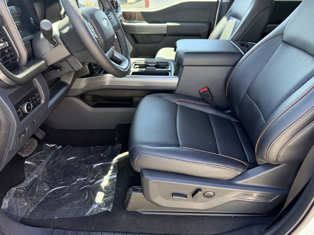 New 2026 Ford F250 Lariat w/ Lariat Premium Package AWD/4WD image 18