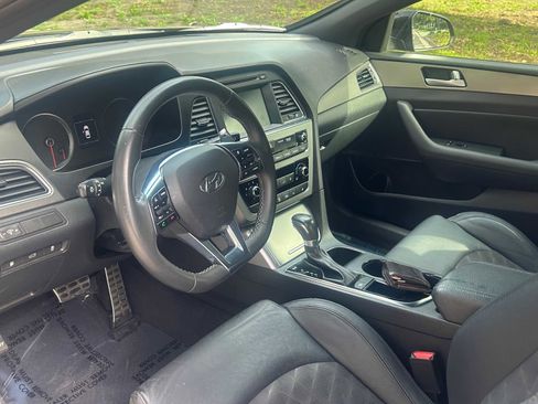 Used 2017 Hyundai Sonata Sport 2.0T image 8