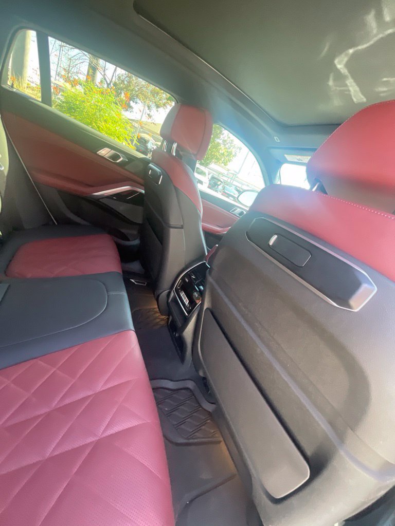 Used 2024 BMW X6 xDrive40i w/ Premium Package AWD/4WD image 23