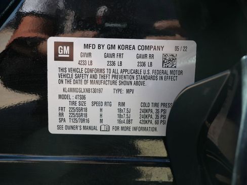 Used 2022 Buick Encore GX Select w/ Sport Touring Package FWD image 29