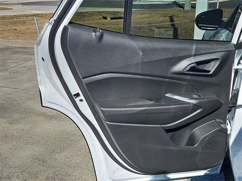 New 2026 Chevrolet Trax ACTIV w/ Driver Confidence Package image 13