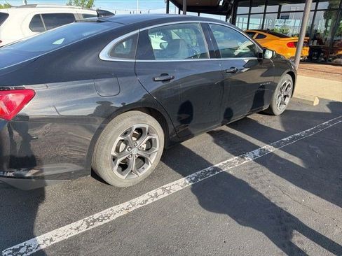 Used 2022 Chevrolet Malibu LT FWD image 12