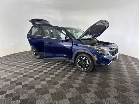 Certified 2024 Kia Seltos EX AWD/4WD image 14