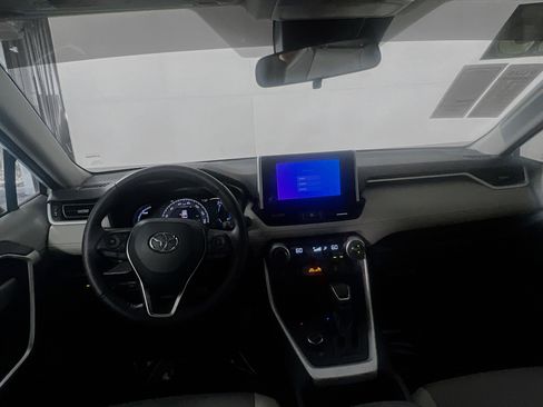 Used 2025 Toyota RAV4 XLE Premium w/ Weather Package AWD/4WD image 30