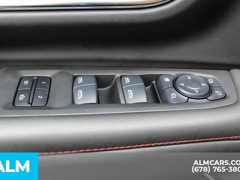 Used 2024 Chevrolet Tahoe RST w/ RST Performance Edition AWD/4WD image 38