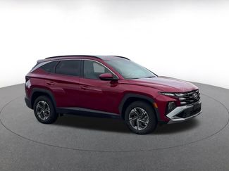 Used 2025 Hyundai Tucson Blue video 2