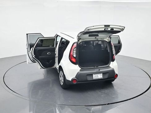 Used 2015 Kia Soul FWD image 39