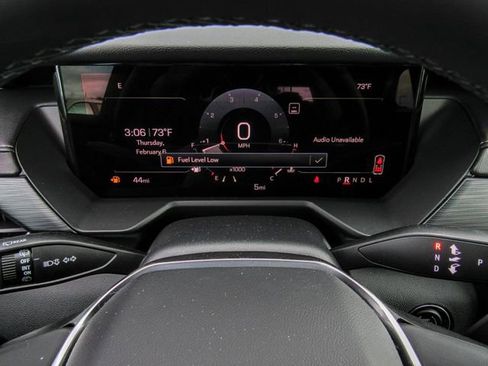 New 2025 GMC Acadia Elevation image 24