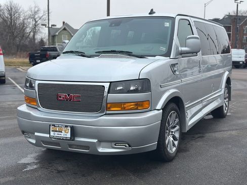 Used 2021 GMC Savana 2500 LS w/ Enhanced Convenience Package image 8