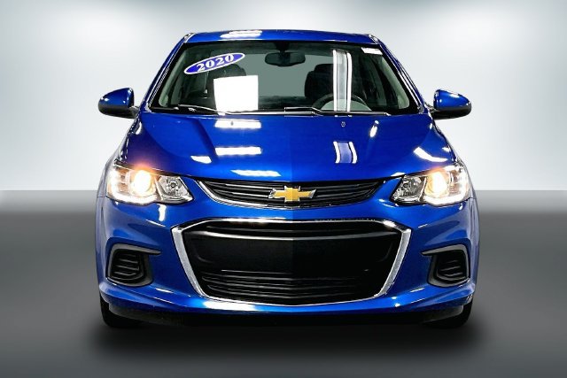 Used 2020 Chevrolet Sonic LT FWD image 2