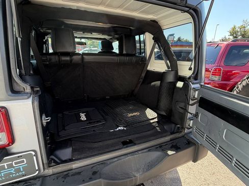 Used 2013 Jeep Wrangler Unlimited Sport AWD/4WD image 11