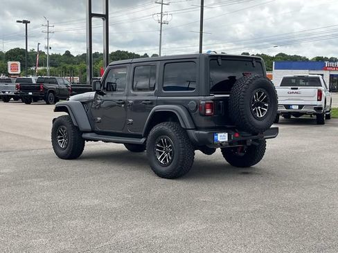 Used 2024 Jeep Wrangler Unlimited Sport AWD/4WD image 7