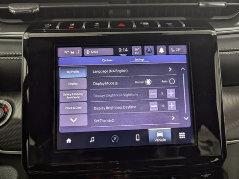 New 2025 Jeep Grand Cherokee Altitude image 24