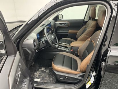 New 2025 Ford Bronco Sport Outer Banks w/ Outer Banks Tech Package+