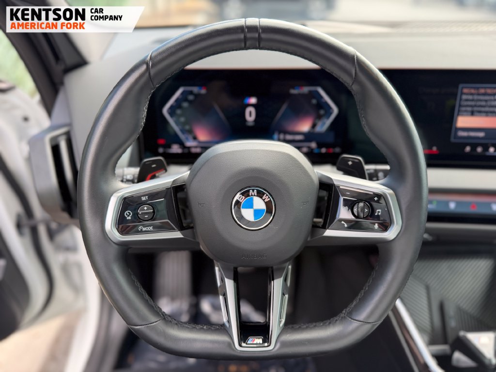 Used 2025 BMW X3 xDrive30i AWD/4WD image 13