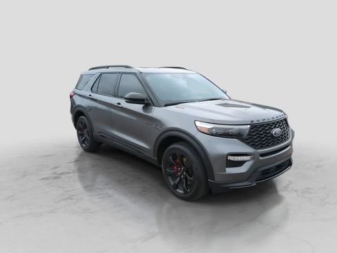 Used 2023 Ford Explorer ST w/ Equipment Group 401A AWD/4WD image 2