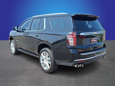 Used 2021 Chevrolet Tahoe High Country w/ Premium Package AWD/4WD image 6