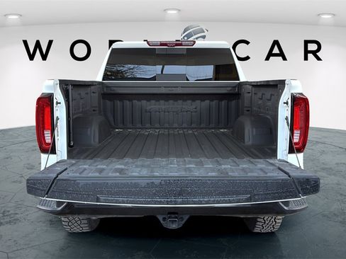 Used 2023 GMC Sierra 1500 AT4X image 28