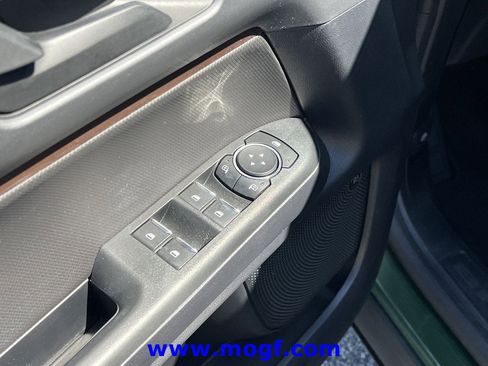Certified 2024 Ford Bronco Sport Outer Banks w/ Tech Package AWD/4WD image 18