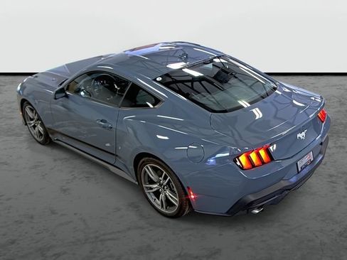 Used 2025 Ford Mustang Coupe w/ Wheel & Stripe Package RWD image 2
