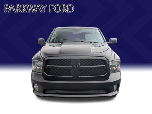 Used 2015 RAM 1500 Express image 2