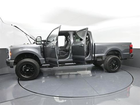 Used 2024 Ford F250 Lariat w/ Sport Appearance Package AWD/4WD image 51