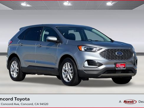 Used 2023 Ford Edge SEL image 1