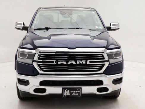 Used 2022 RAM 1500 Laramie AWD/4WD image 7