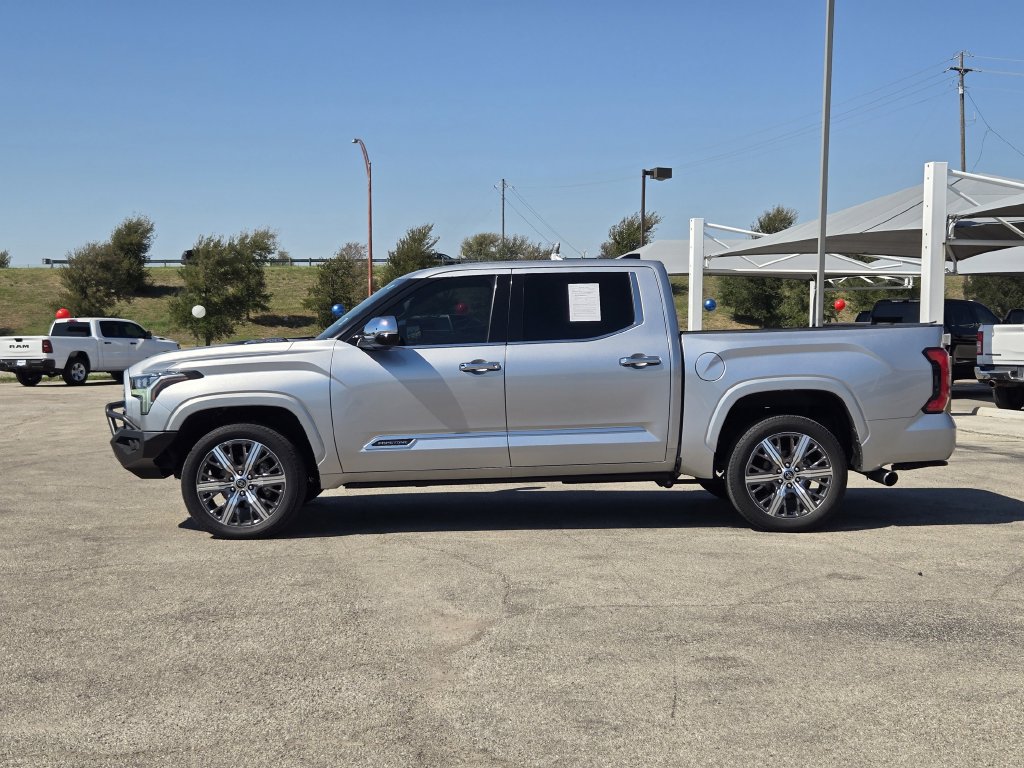 Used 2023 Toyota Tundra Capstone AWD/4WD image 3