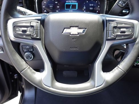 Used 2024 Chevrolet Silverado 1500 LT AWD/4WD image 45