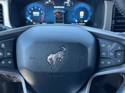Used 2025 Ford Bronco Outer Banks AWD/4WD image 29