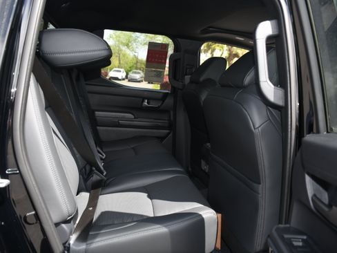 New 2026 Toyota Tacoma TRD Off-Road AWD/4WD image 10