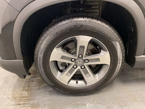 Certified 2025 Honda Pilot EX-L image 29